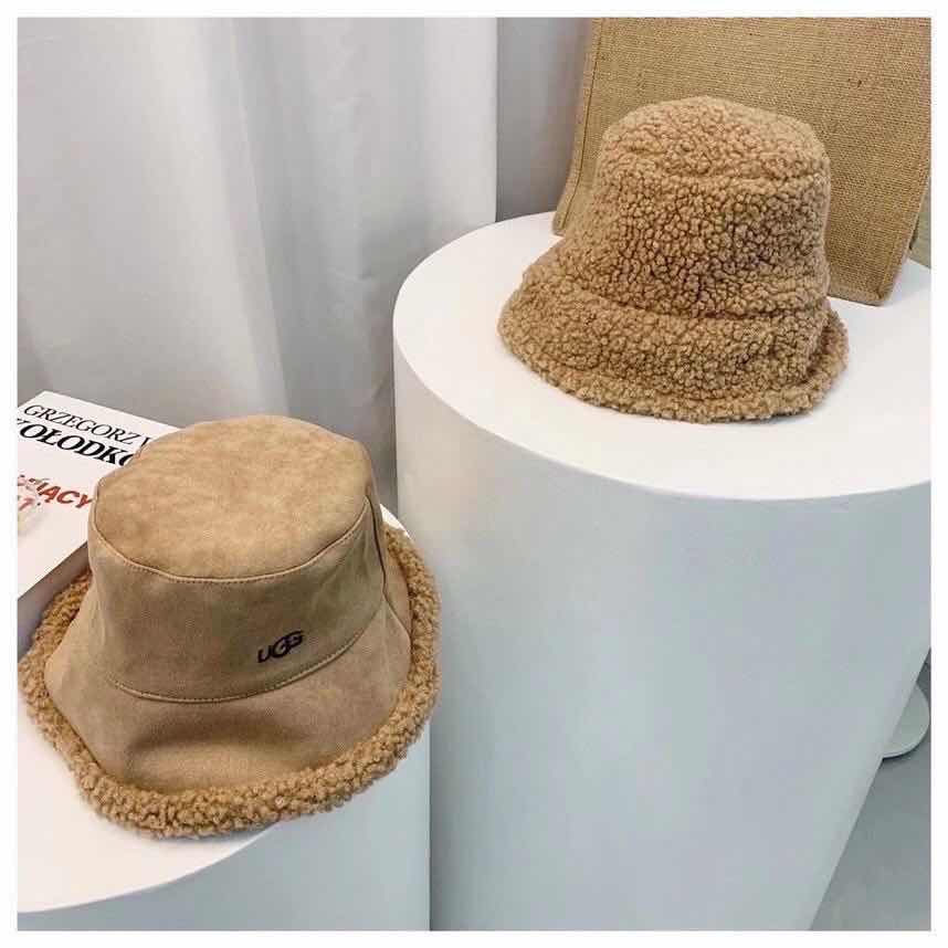 כובעי חורף UGG – תמונה 8