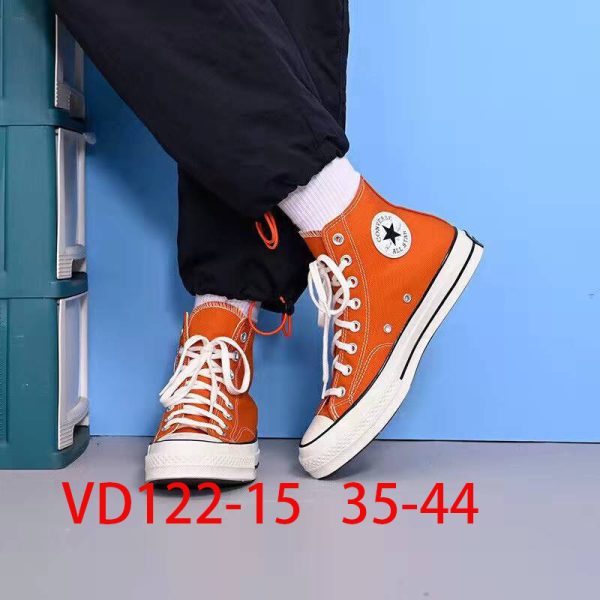 נעלי אולסטאר גבוהות