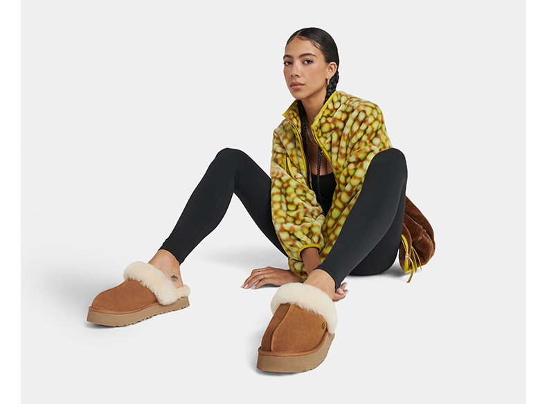 כפכפי פלטפורמה UGG – תמונה 12