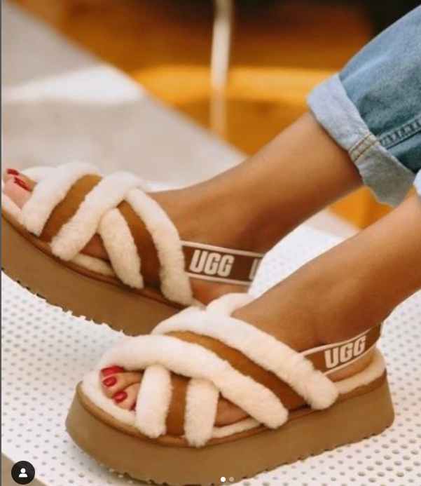 כפכפים UGG איקס