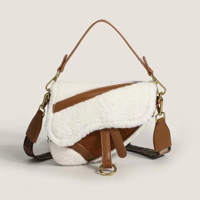 תיק אוכף UGG – תמונה 12