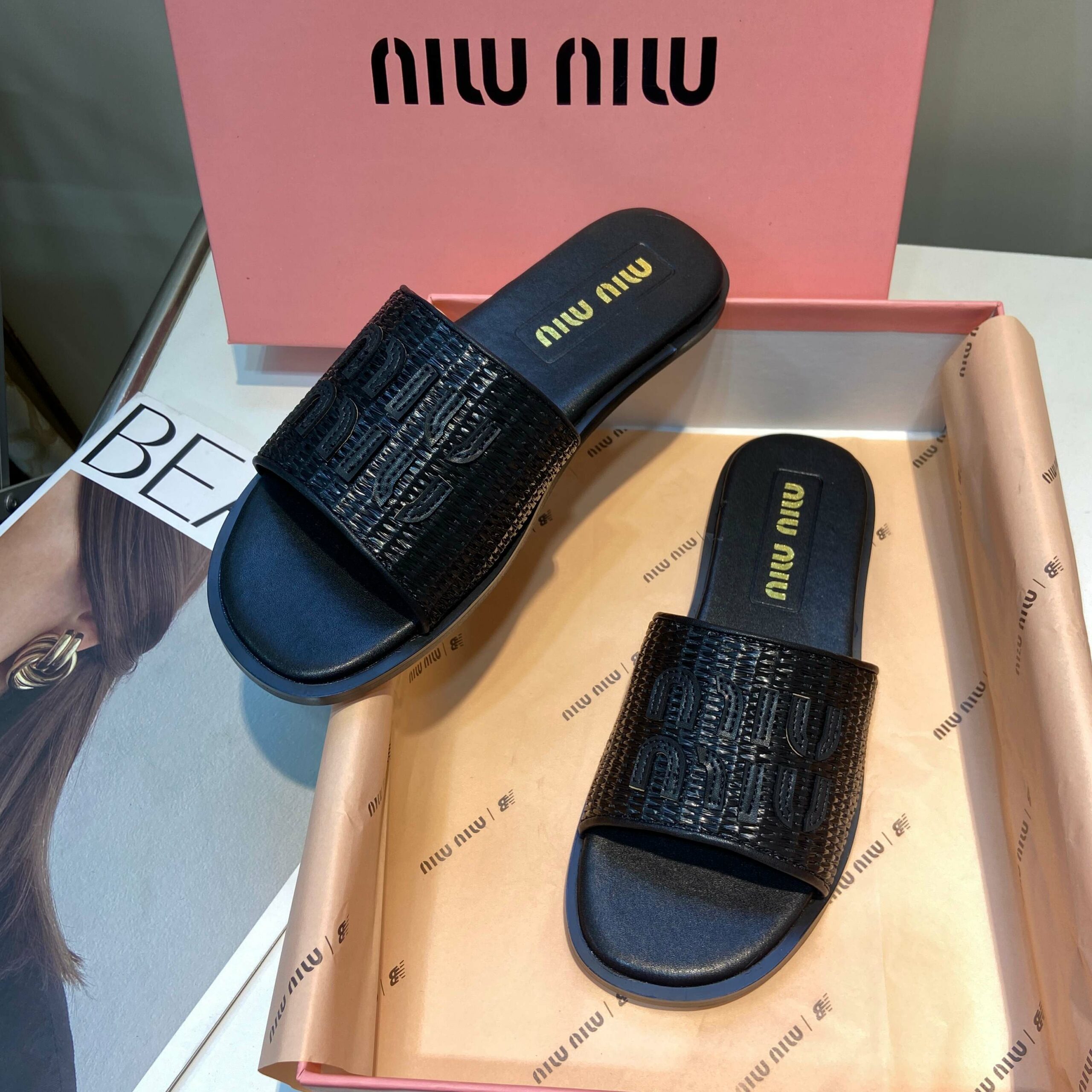 כפכפים מיו מיו – תמונה 10