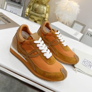 סניקרס loewe