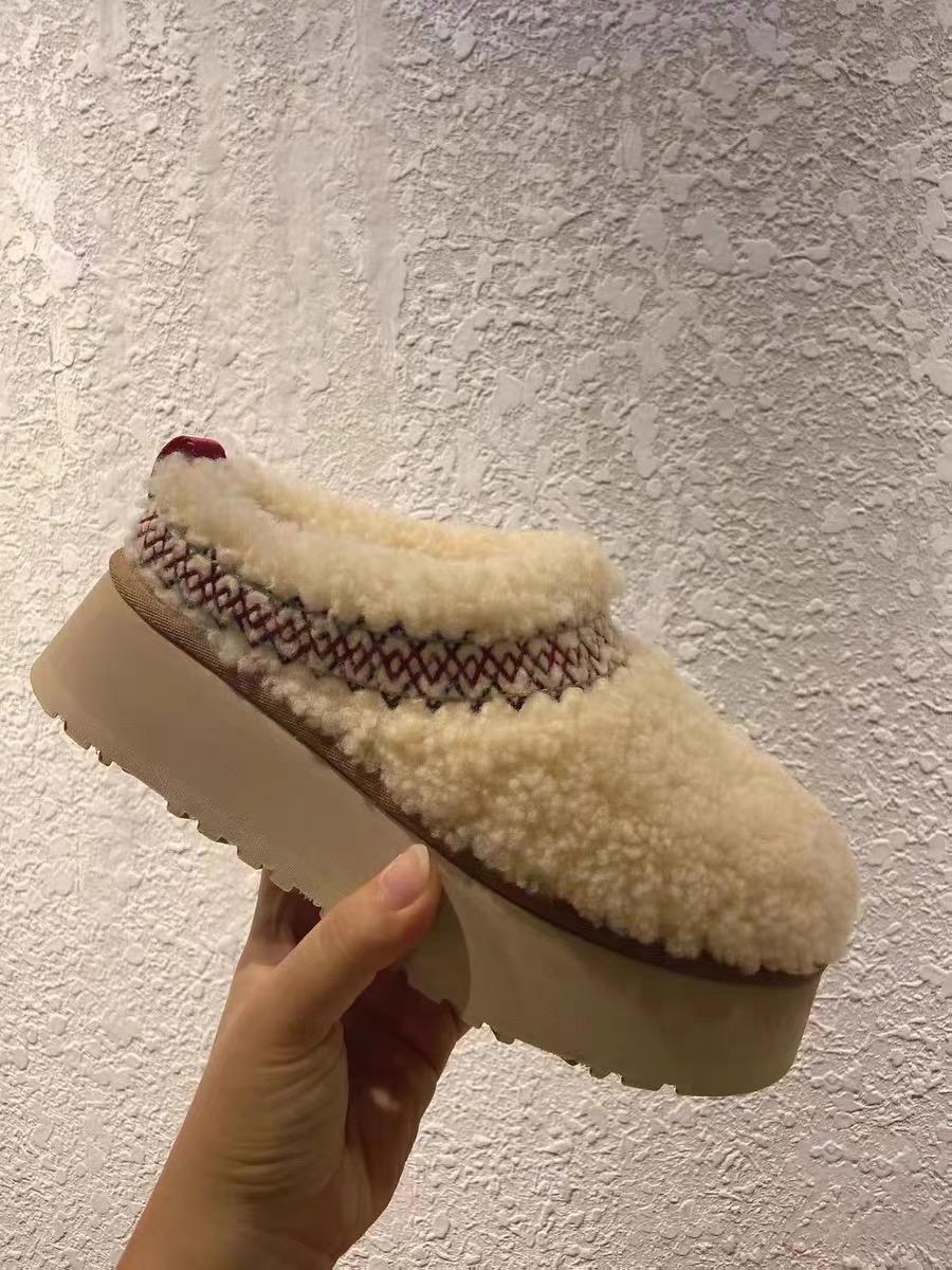 כפכפים פרווה UGG – תמונה 5