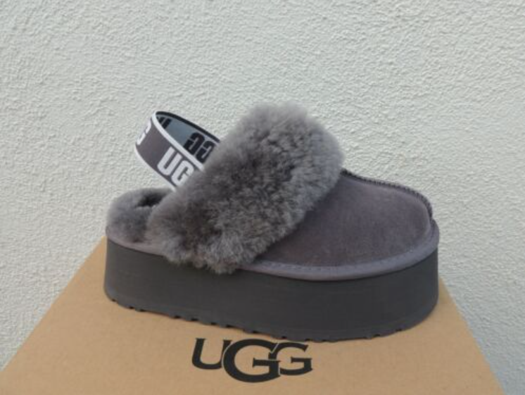 כפכפים פלטפורמה UGG – תמונה 17