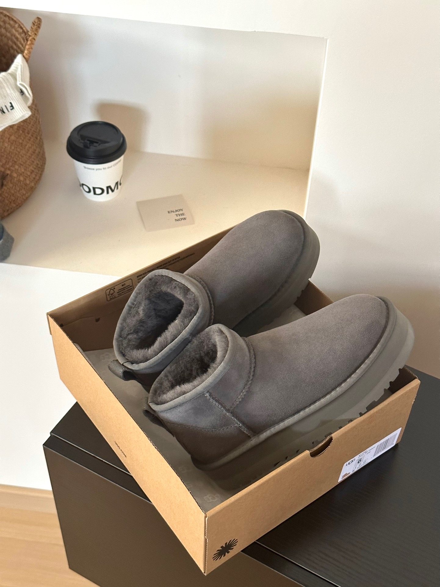 מגפון פלטפורמה UGG – תמונה 4