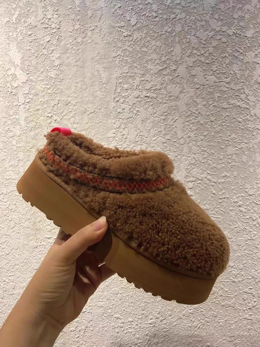 כפכפים פרווה UGG – תמונה 4