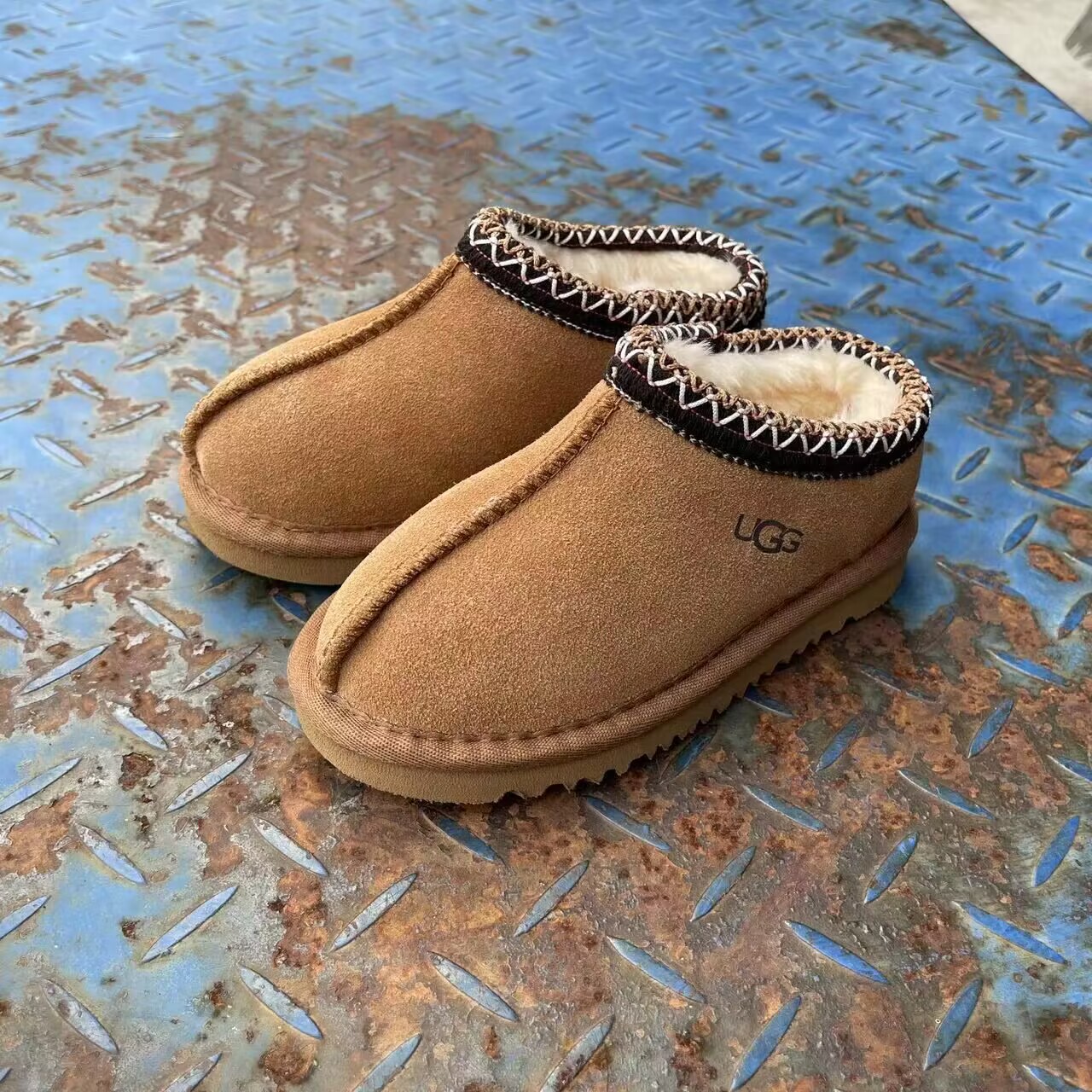 כפכפי UGG ילדים – תמונה 6