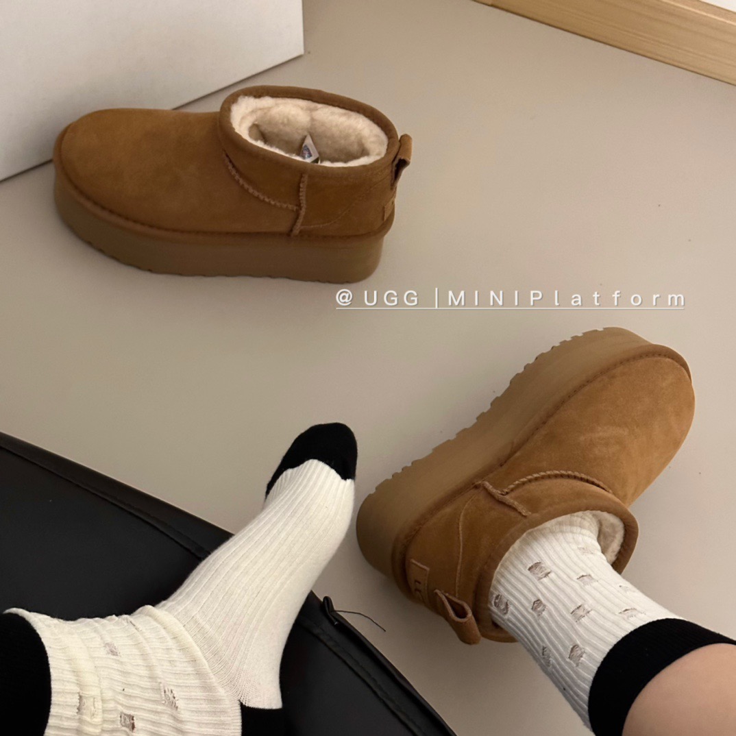 מגפון פלטפורמה UGG – תמונה 3