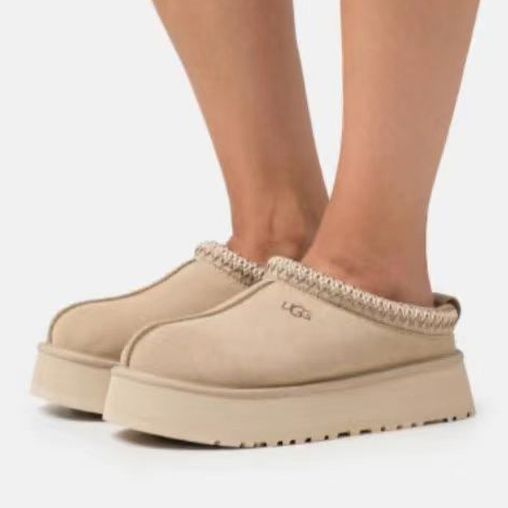כפכפים UGG פלטפורמה – תמונה 12