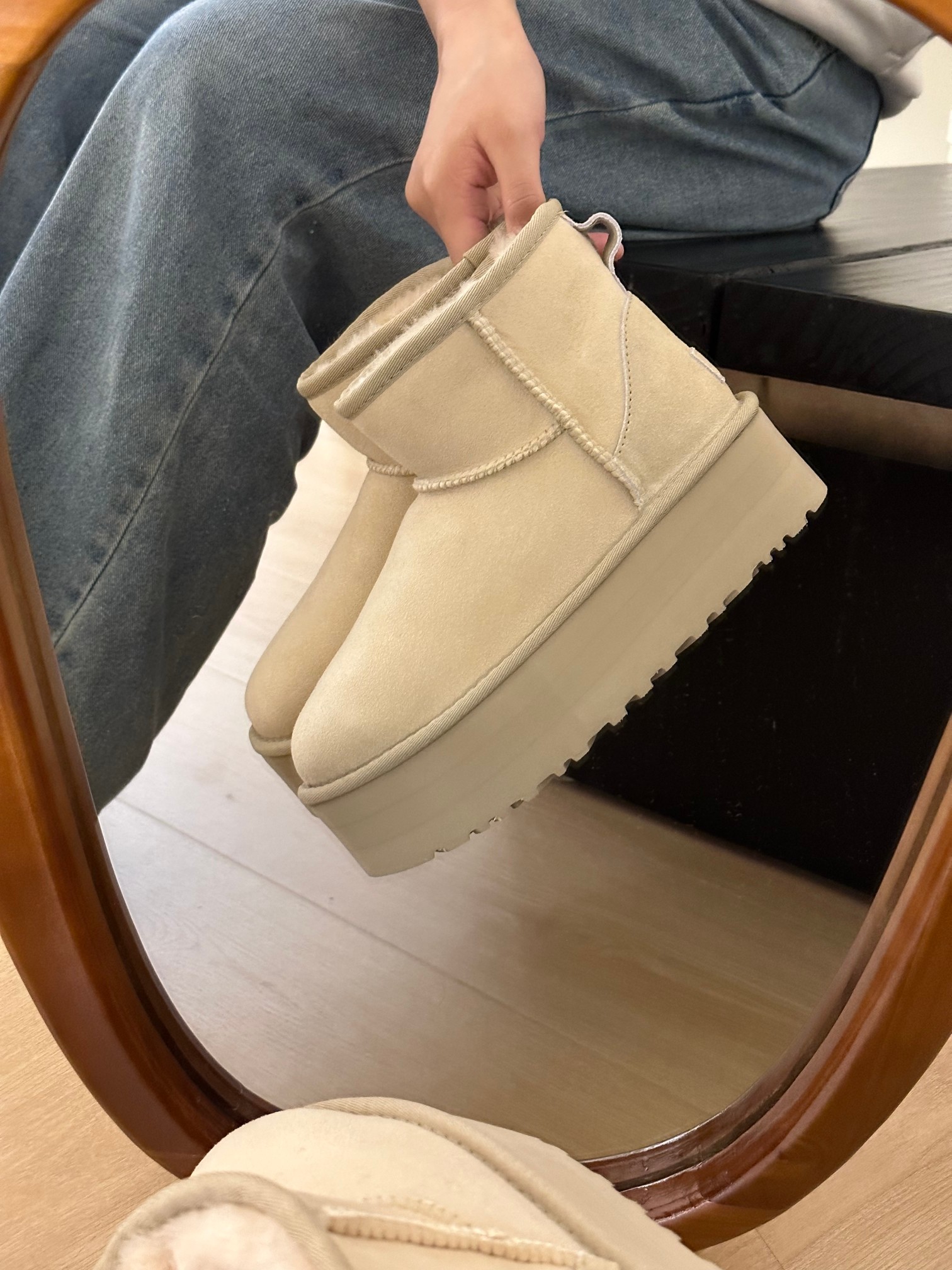 מגפון UGG פלטפורמה
