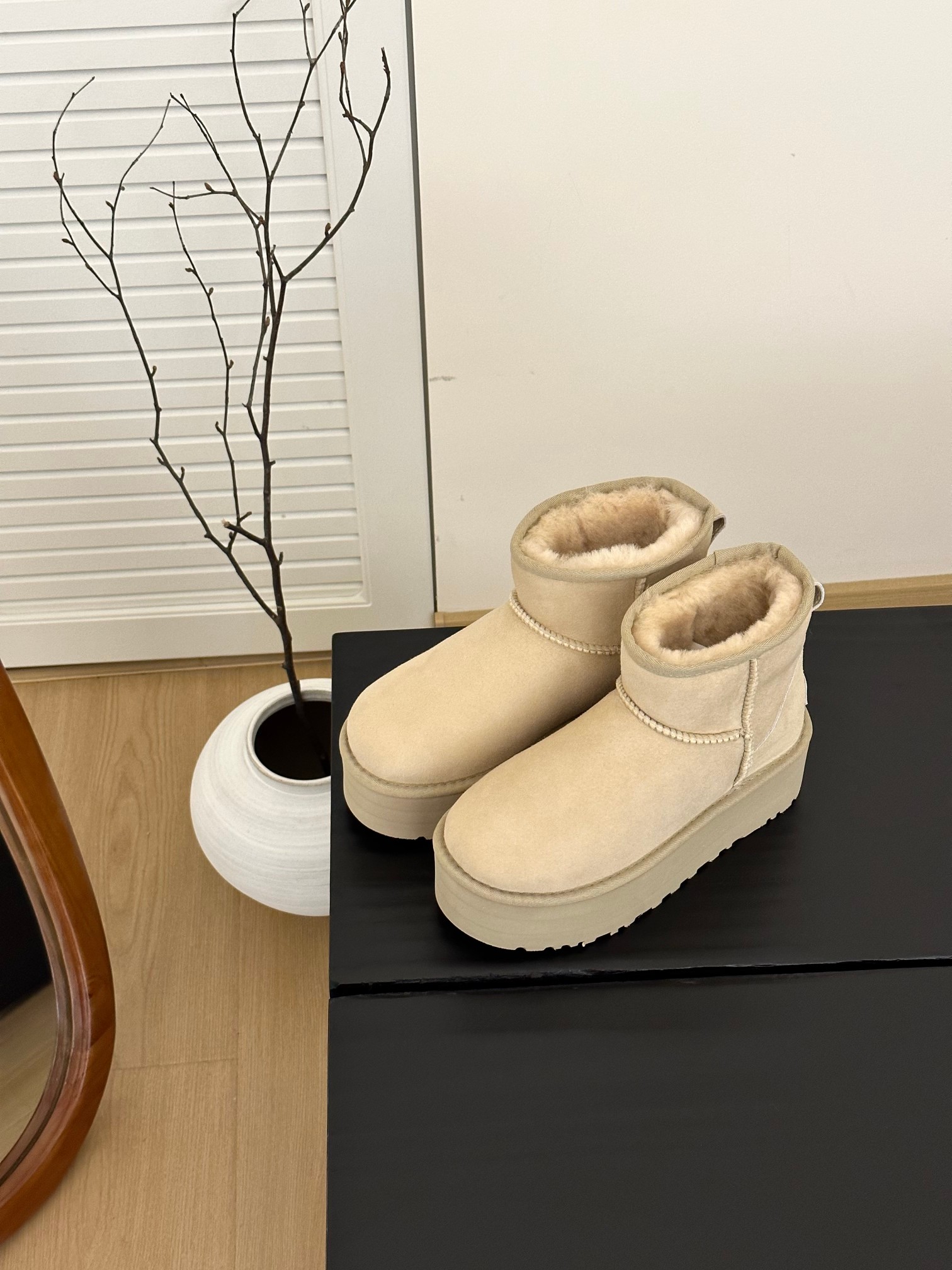 מגפון UGG פלטפורמה – תמונה 6