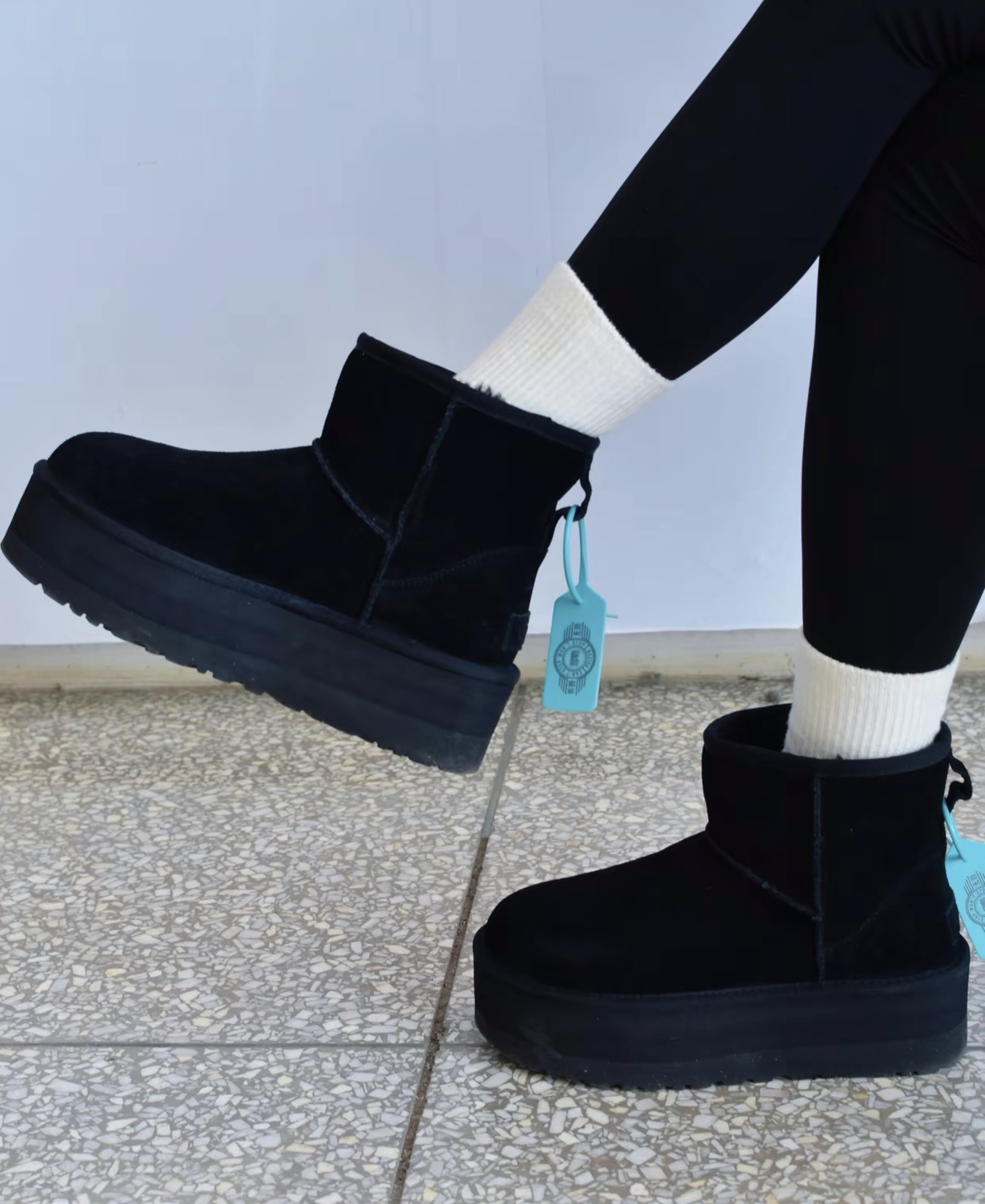 מגפיים UGG מידי – תמונה 9