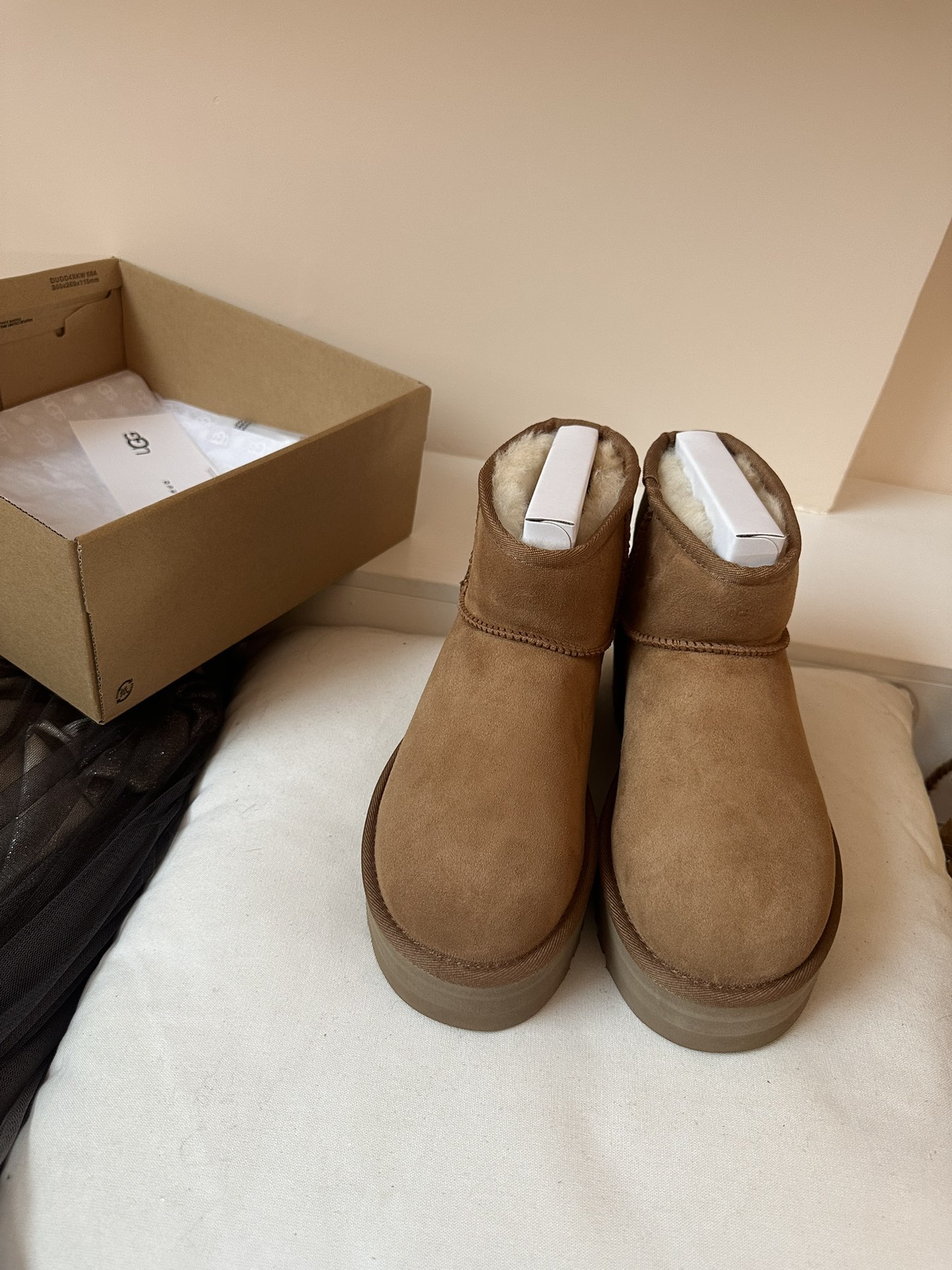 מגפיים UGG מידי – תמונה 25