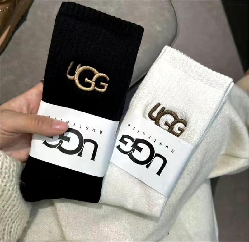 מארז גרביים UGG – תמונה 17