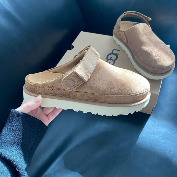 כפכפים UGG – תמונה 25