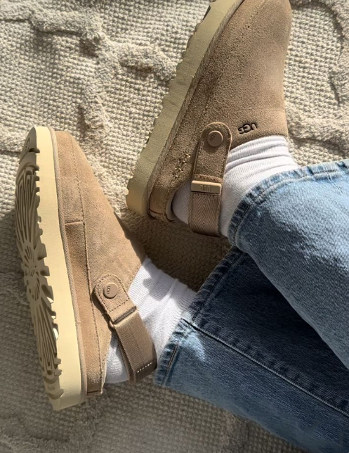 כפכפים UGG – תמונה 13