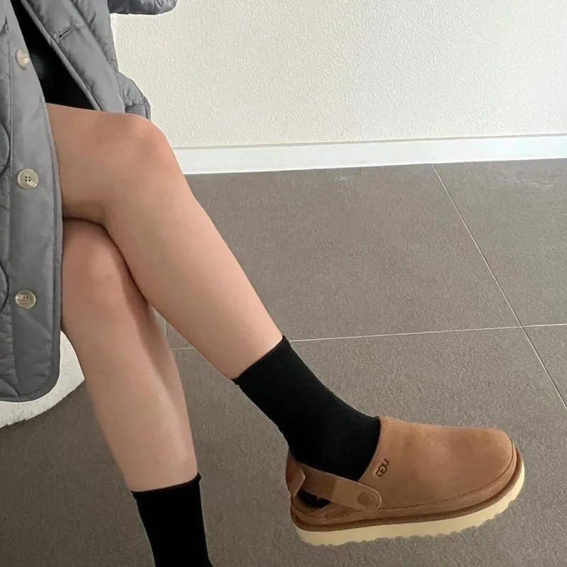 כפכפים UGG – תמונה 12
