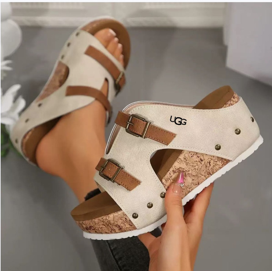 כפכפים פלטפורמה UGG – תמונה 8