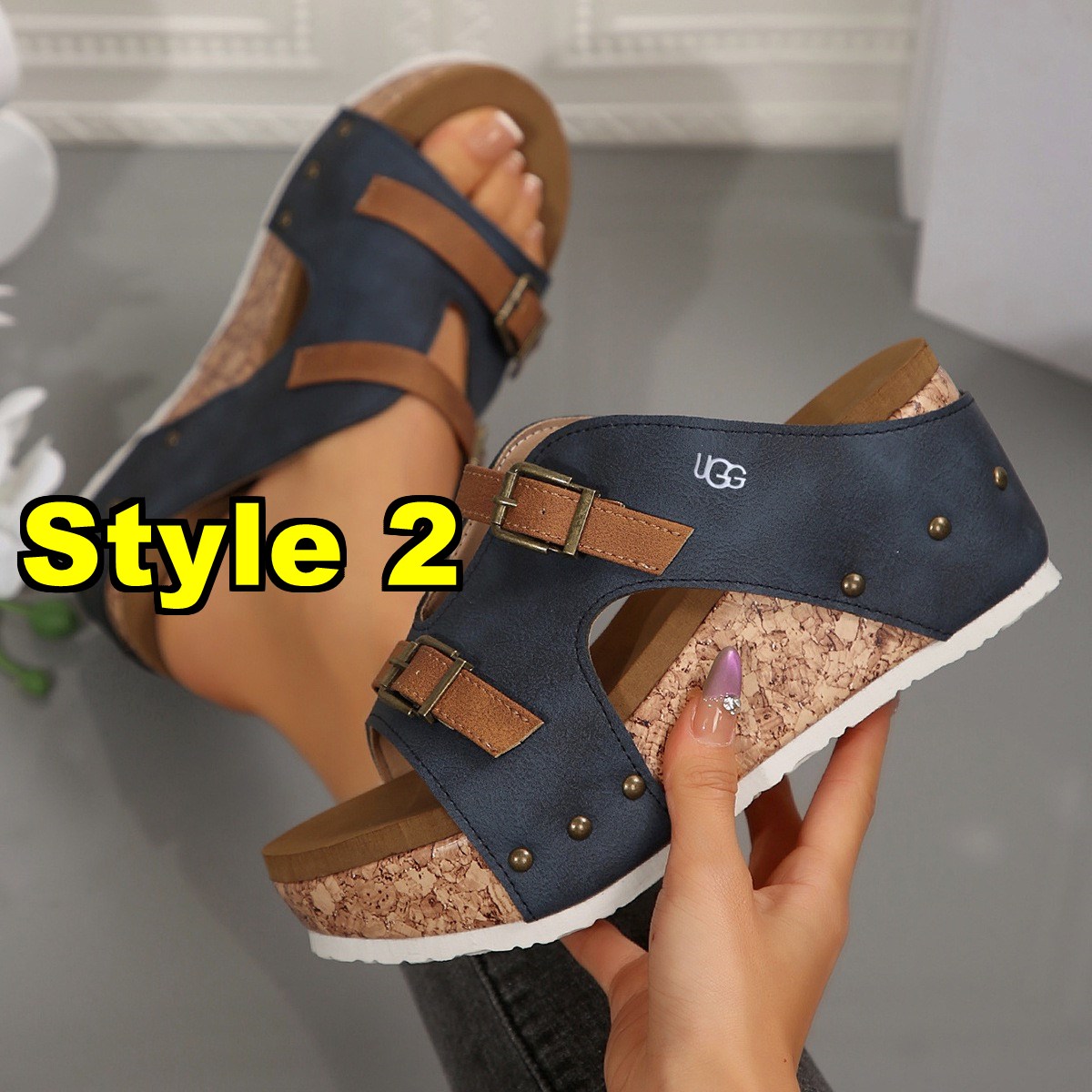 כפכפים פלטפורמה UGG – תמונה 4