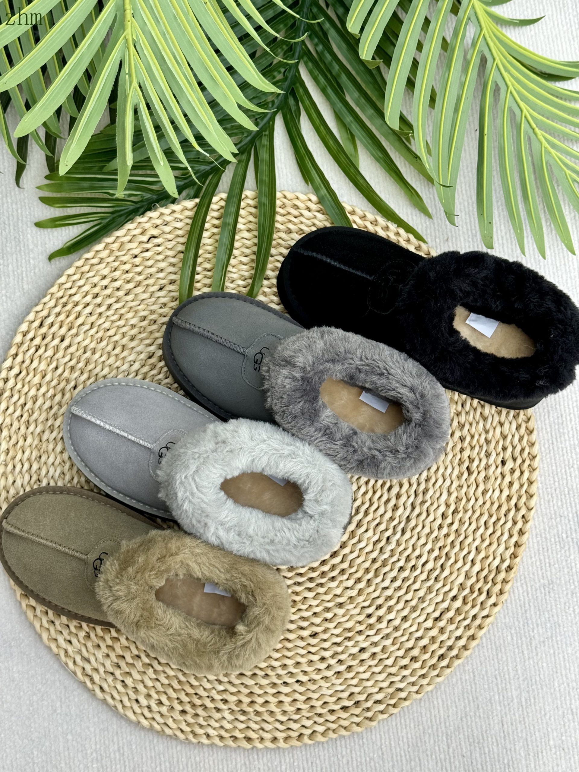 כפכפים UGG פלטפורמה – תמונה 15