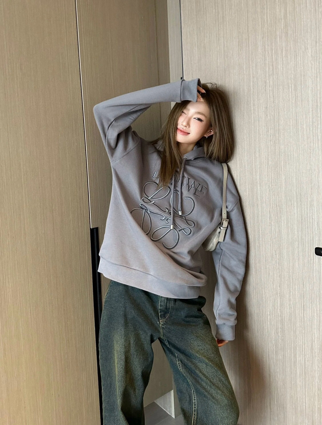 קפוצון סווטשירט LOEWE – תמונה 3