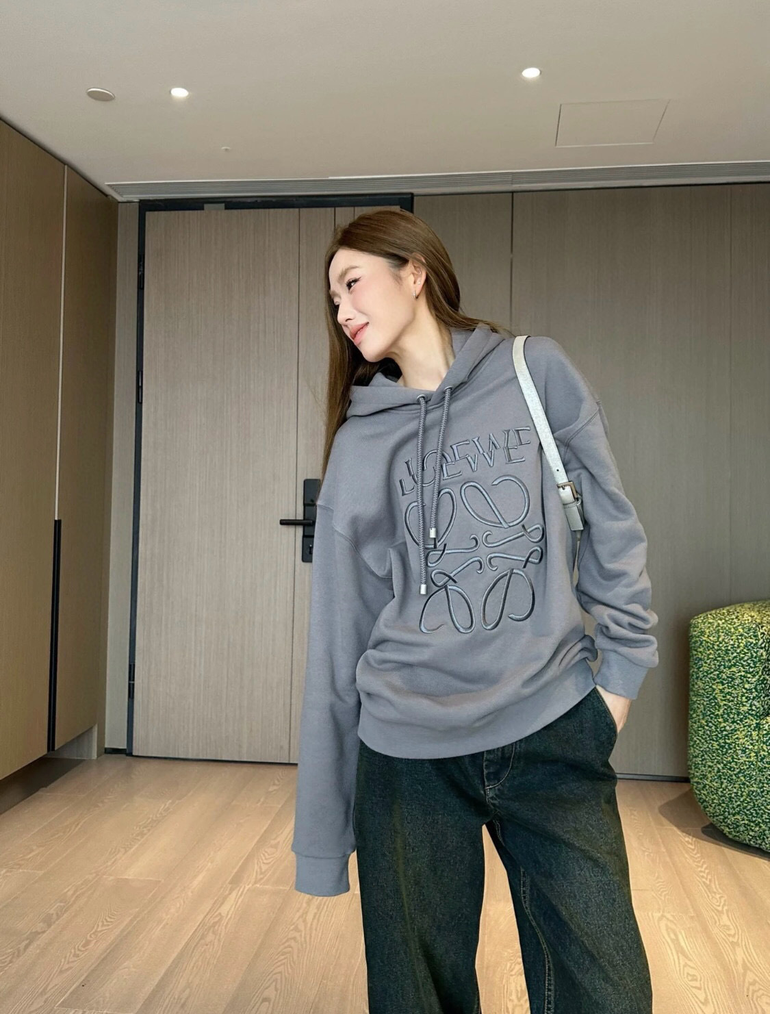 קפוצון סווטשירט LOEWE – תמונה 5