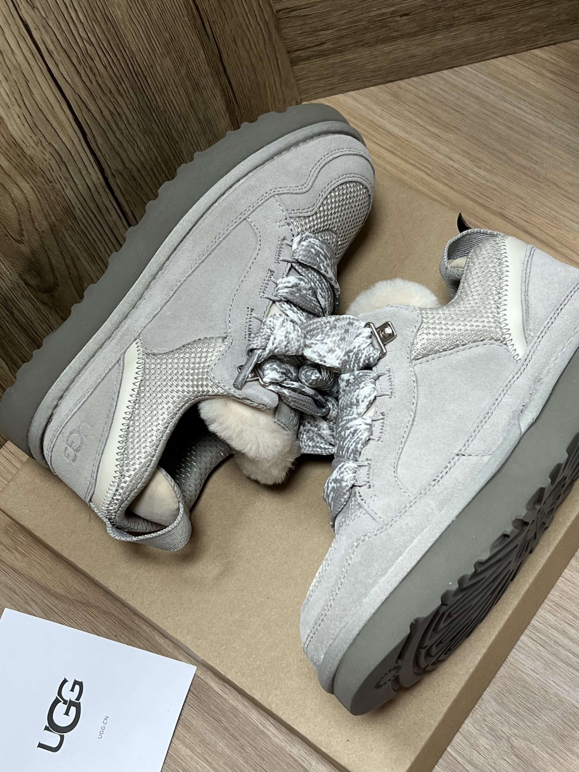 נעליים UGG – תמונה 15