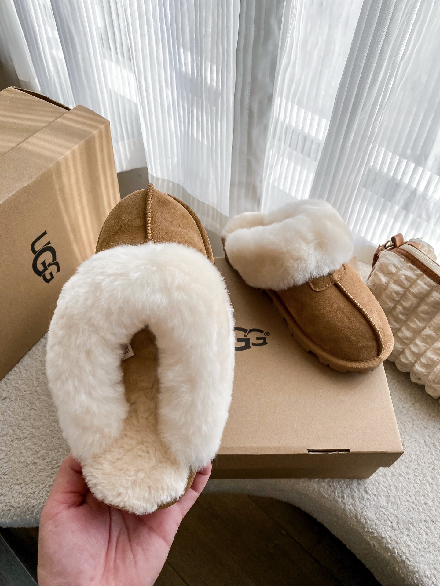 נעלי בית UGG – תמונה 10