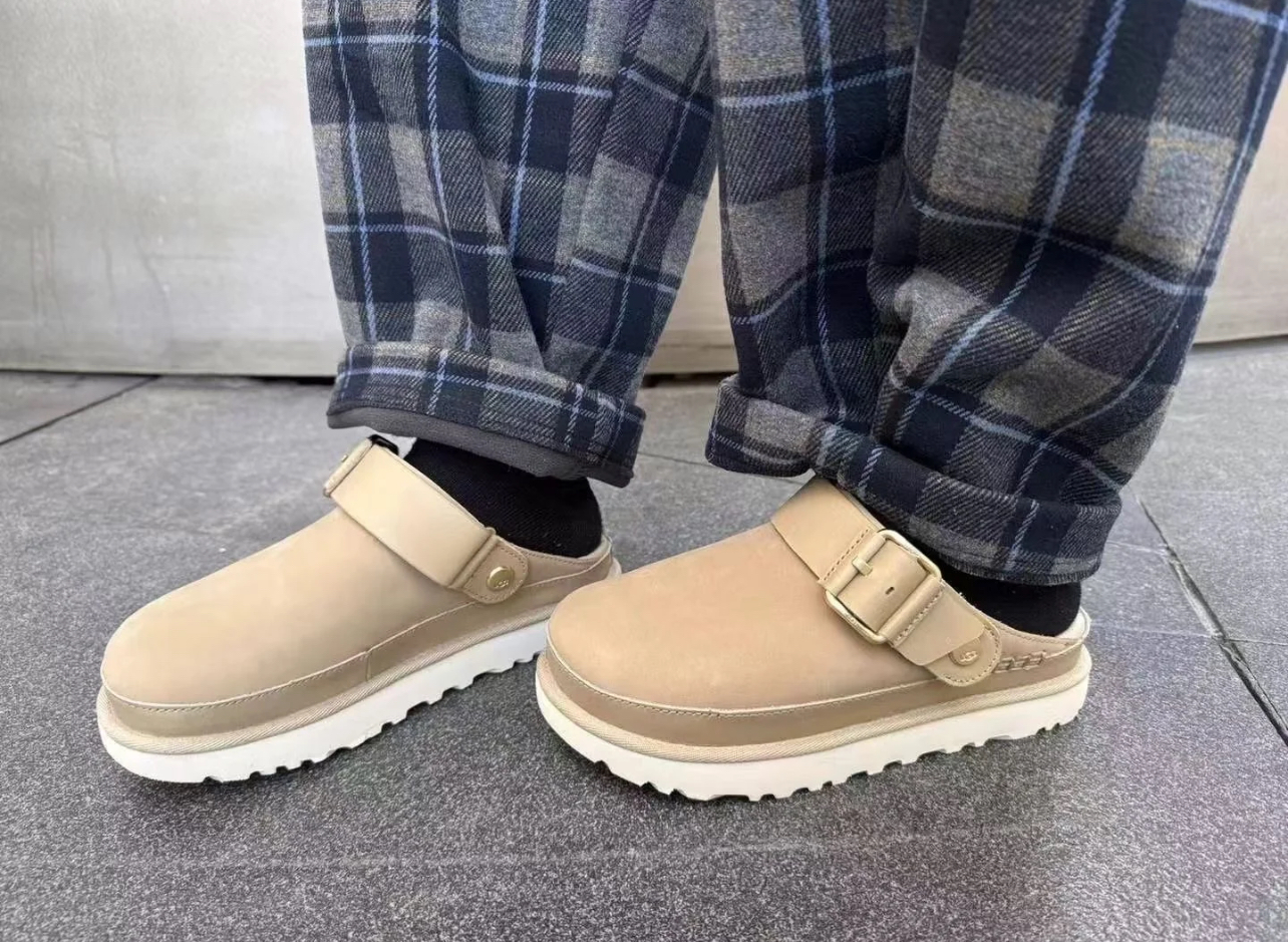 כפכפים UGG גולדן סטאר – תמונה 13