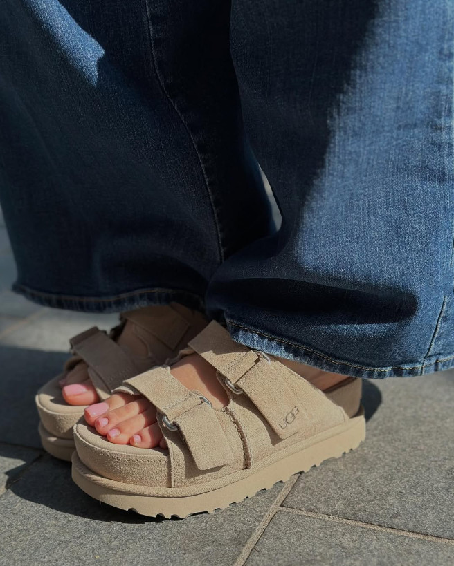 כפכפים UGG – תמונה 12