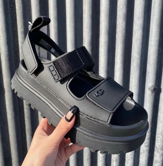 סנדלים UGG פלטפורמה – תמונה 9