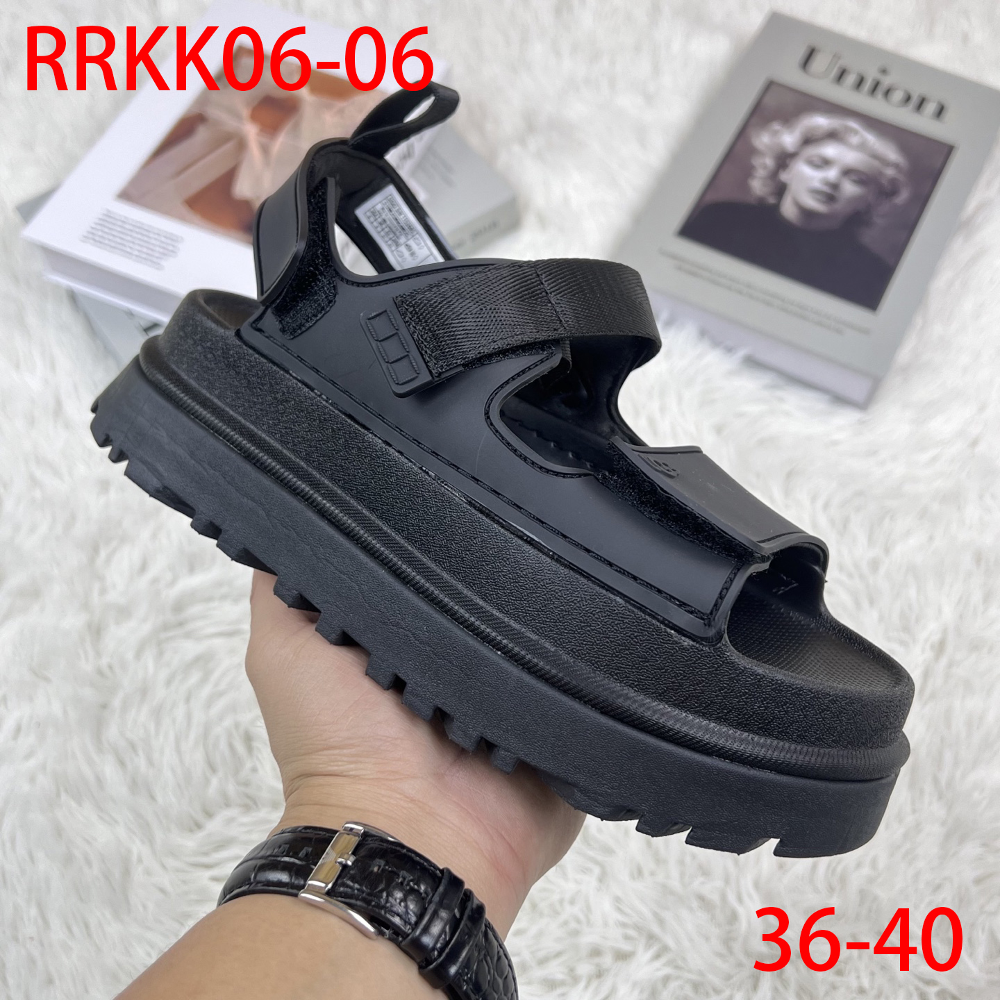 סנדלים UGG פלטפורמה – תמונה 7
