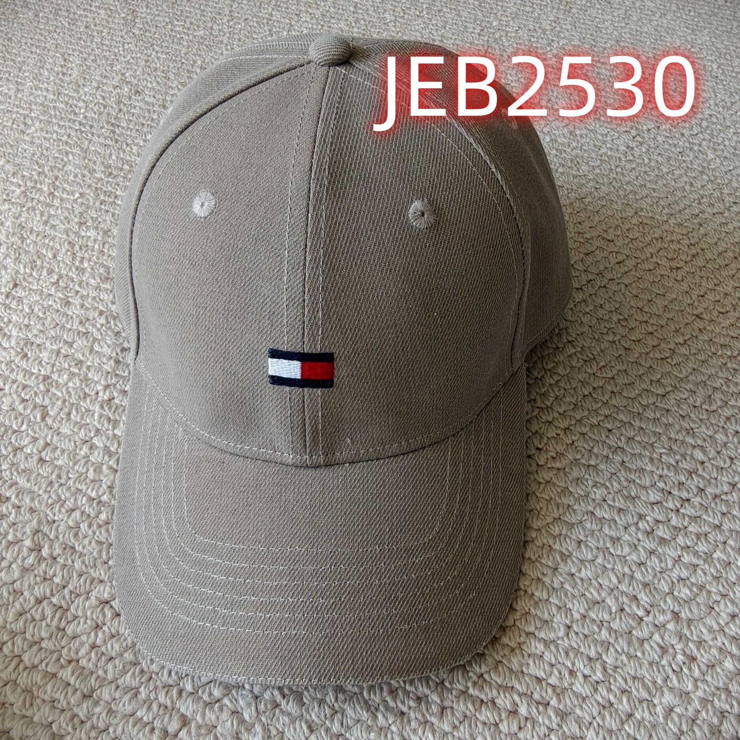 כובע מצחיה טומי הילפיגר – תמונה 4