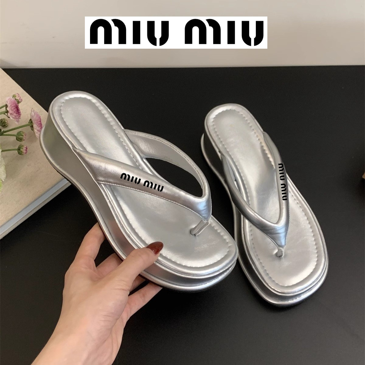 כפכפים מיו מיו