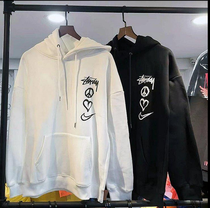 קפוצון stussy