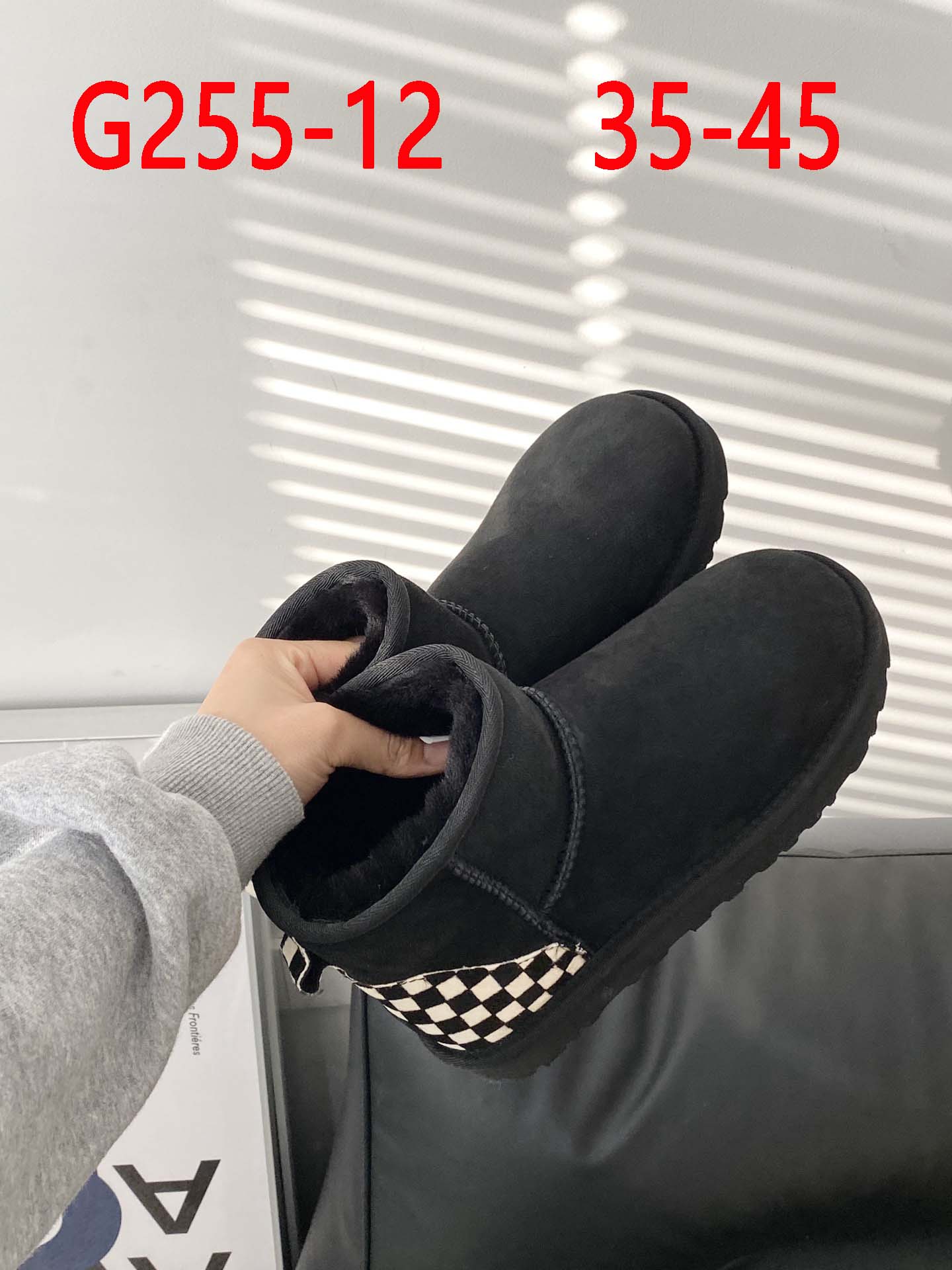 מגפיים UGG נמוכות – תמונה 4