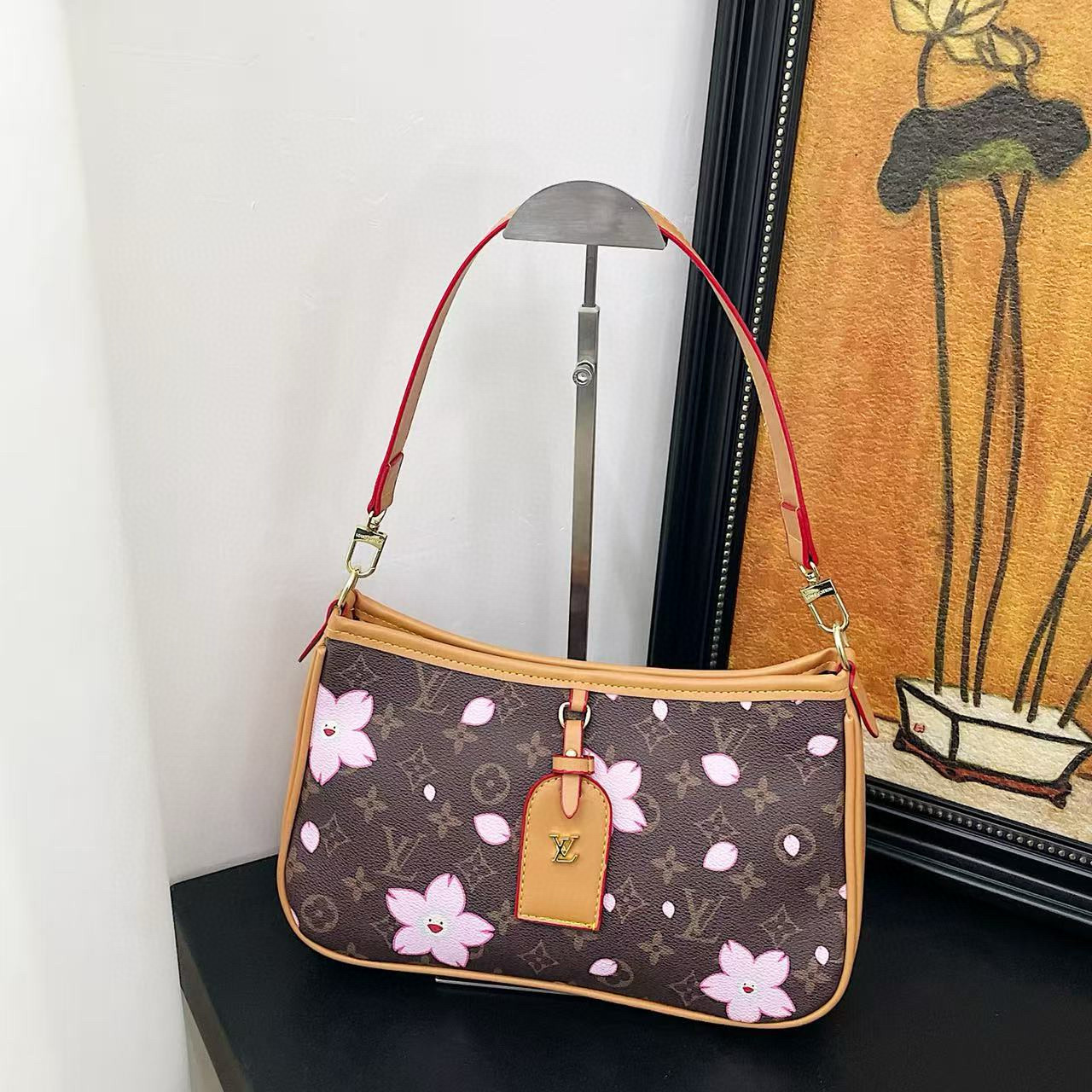 תיק צד לואי ויטון – תמונה 8