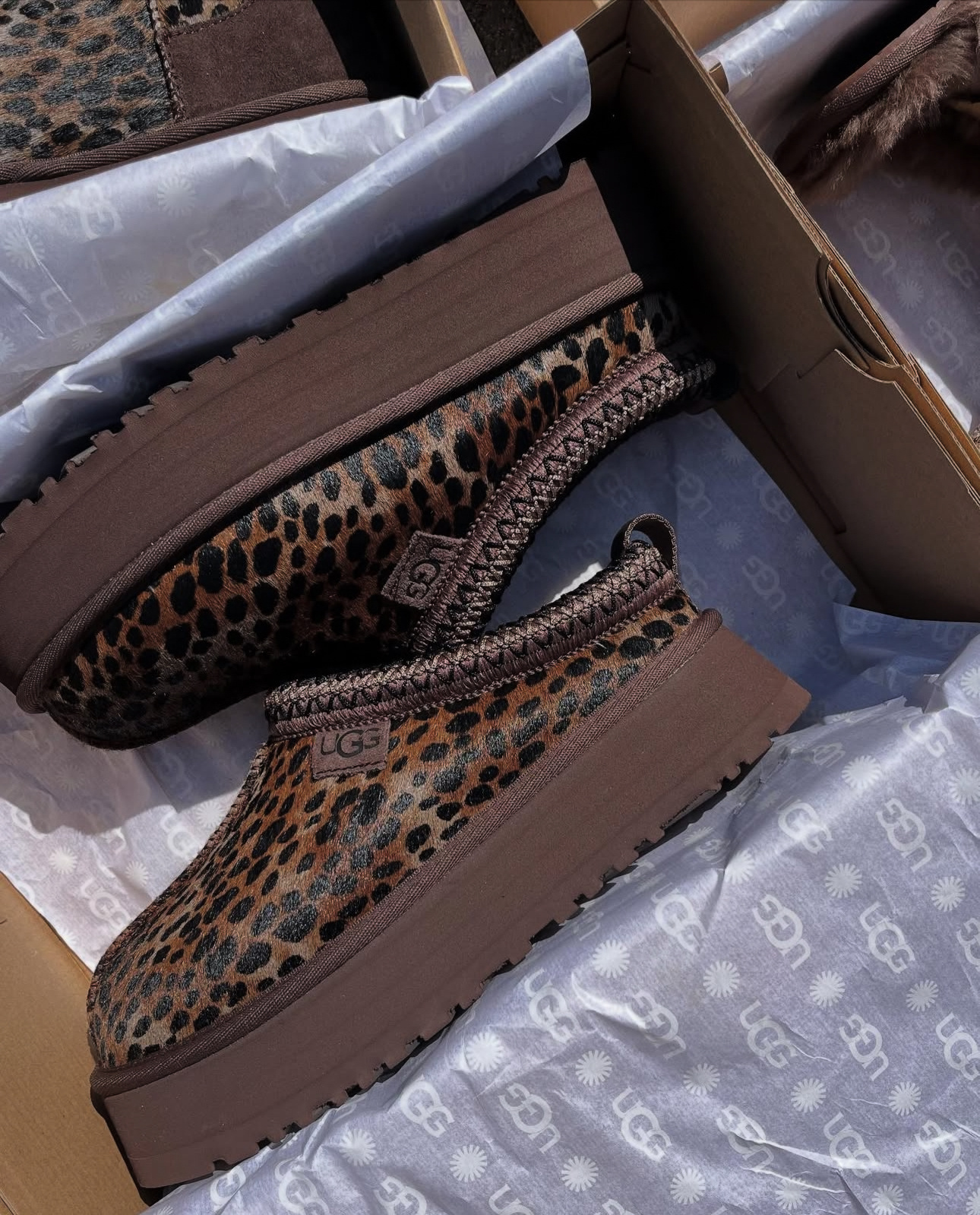 כפכפים UGG – תמונה 11