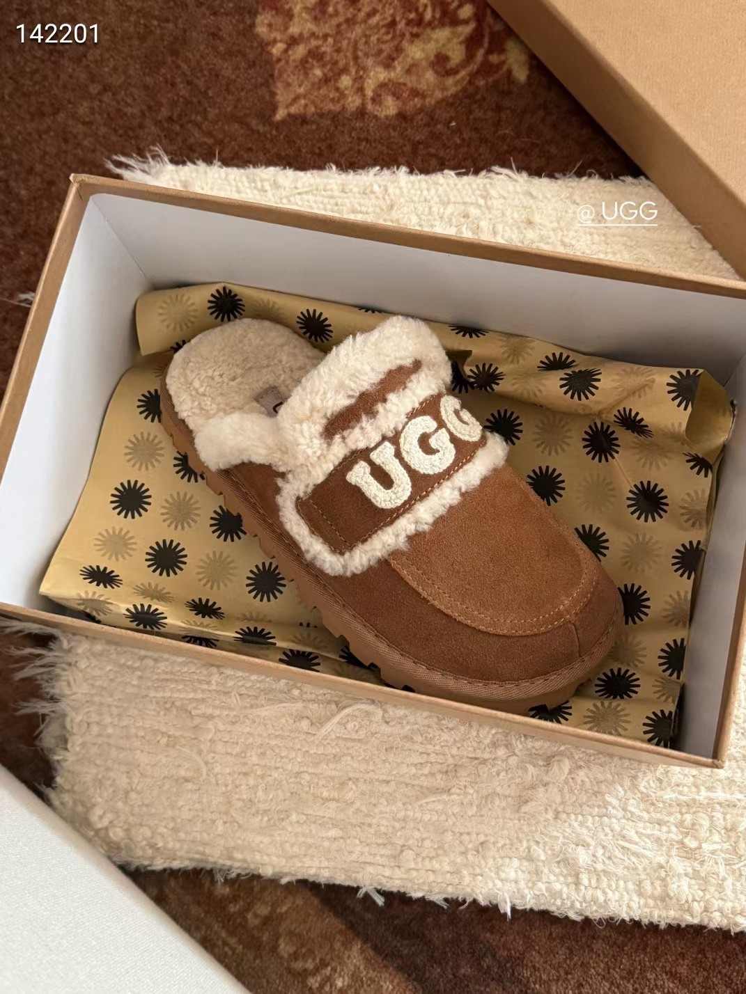 כפכפים UGG – תמונה 5