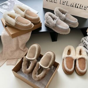 כפכפים UGG