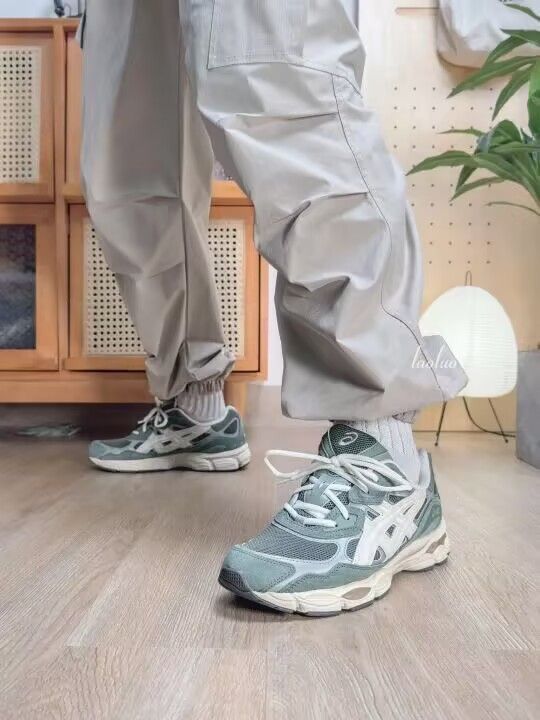 נעלי אסיקס GEL NYC – תמונה 16