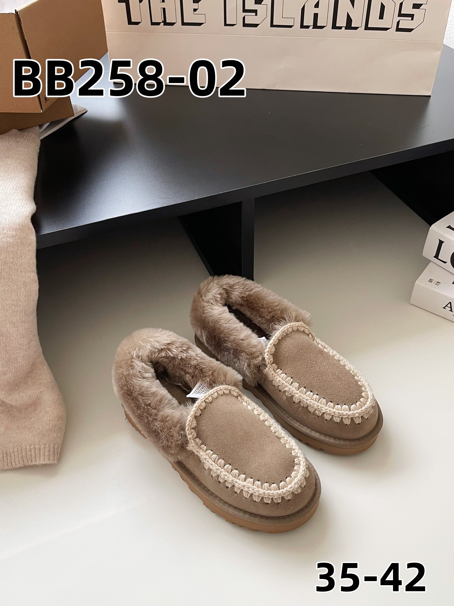 כפכפים UGG – תמונה 4