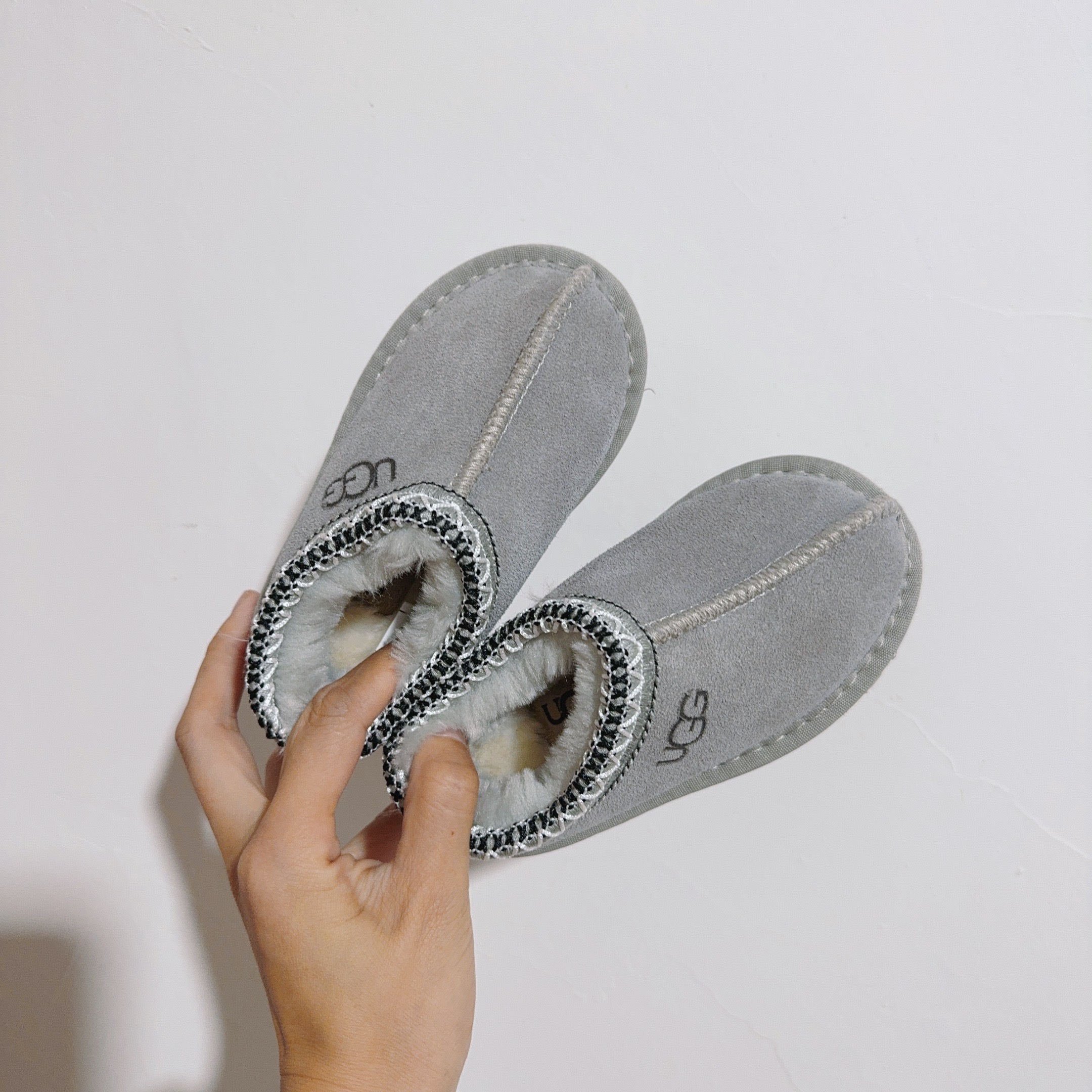 כפכפים UGG ילדים – תמונה 7