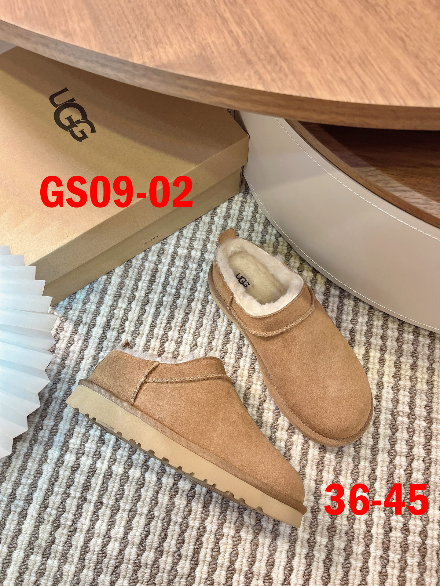 כפכפים UGG לו ולך – תמונה 4