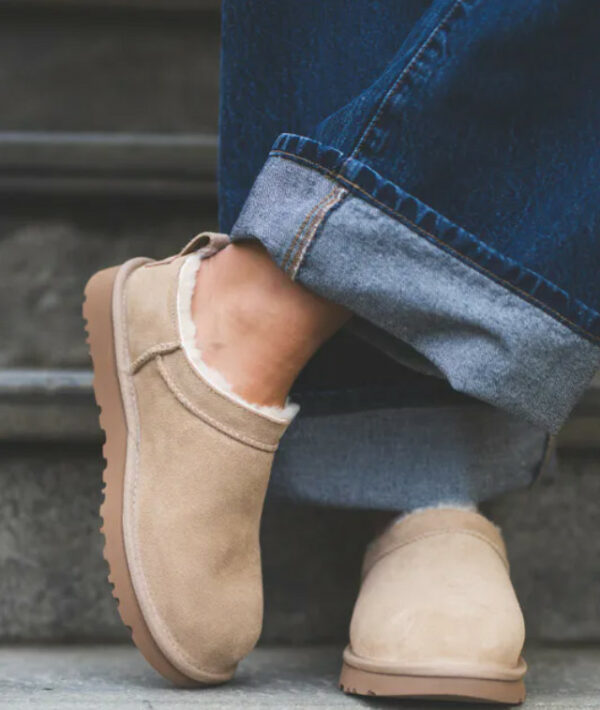 כפכפים UGG לו ולך