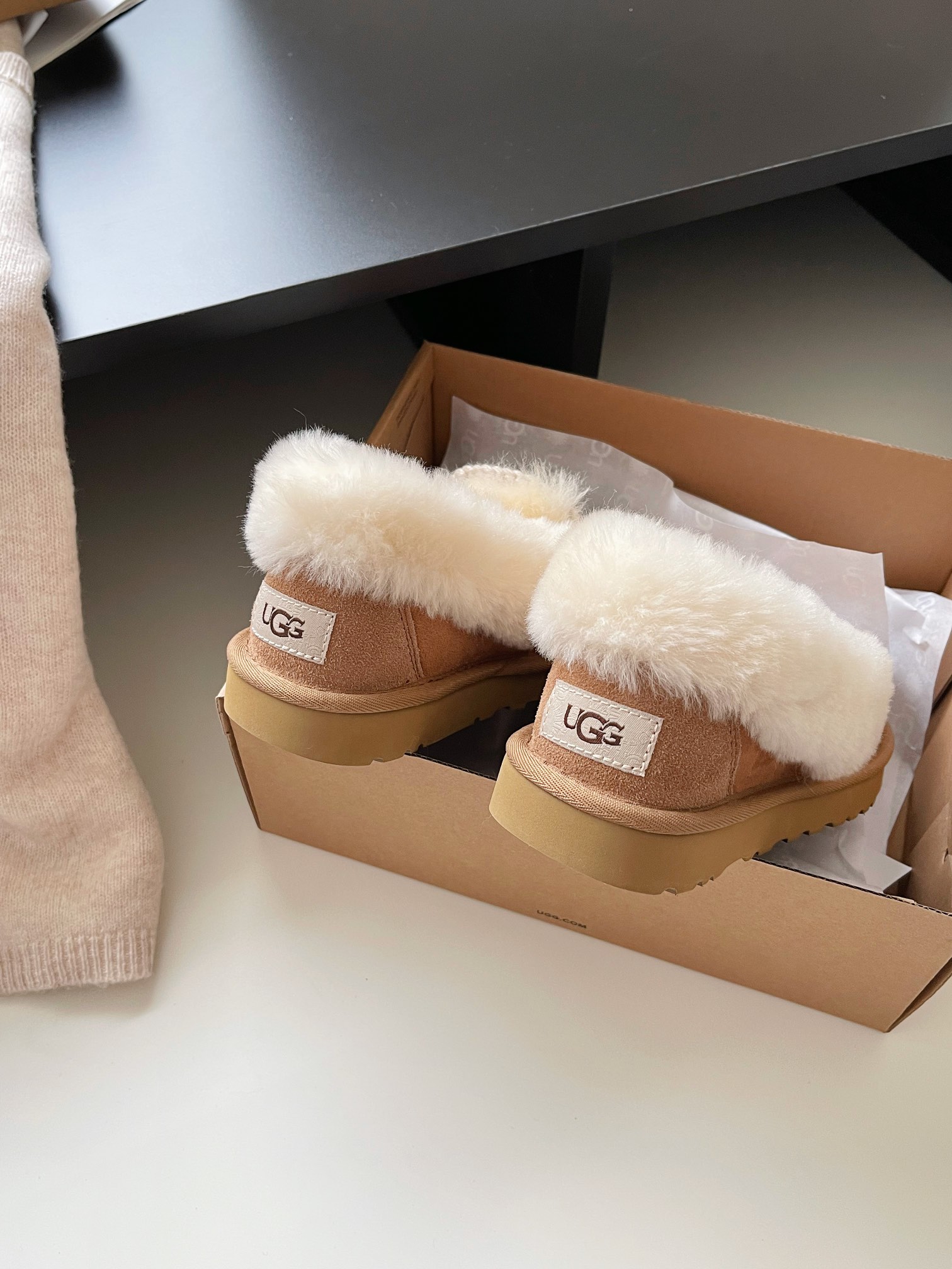 כפכפים UGG – תמונה 8