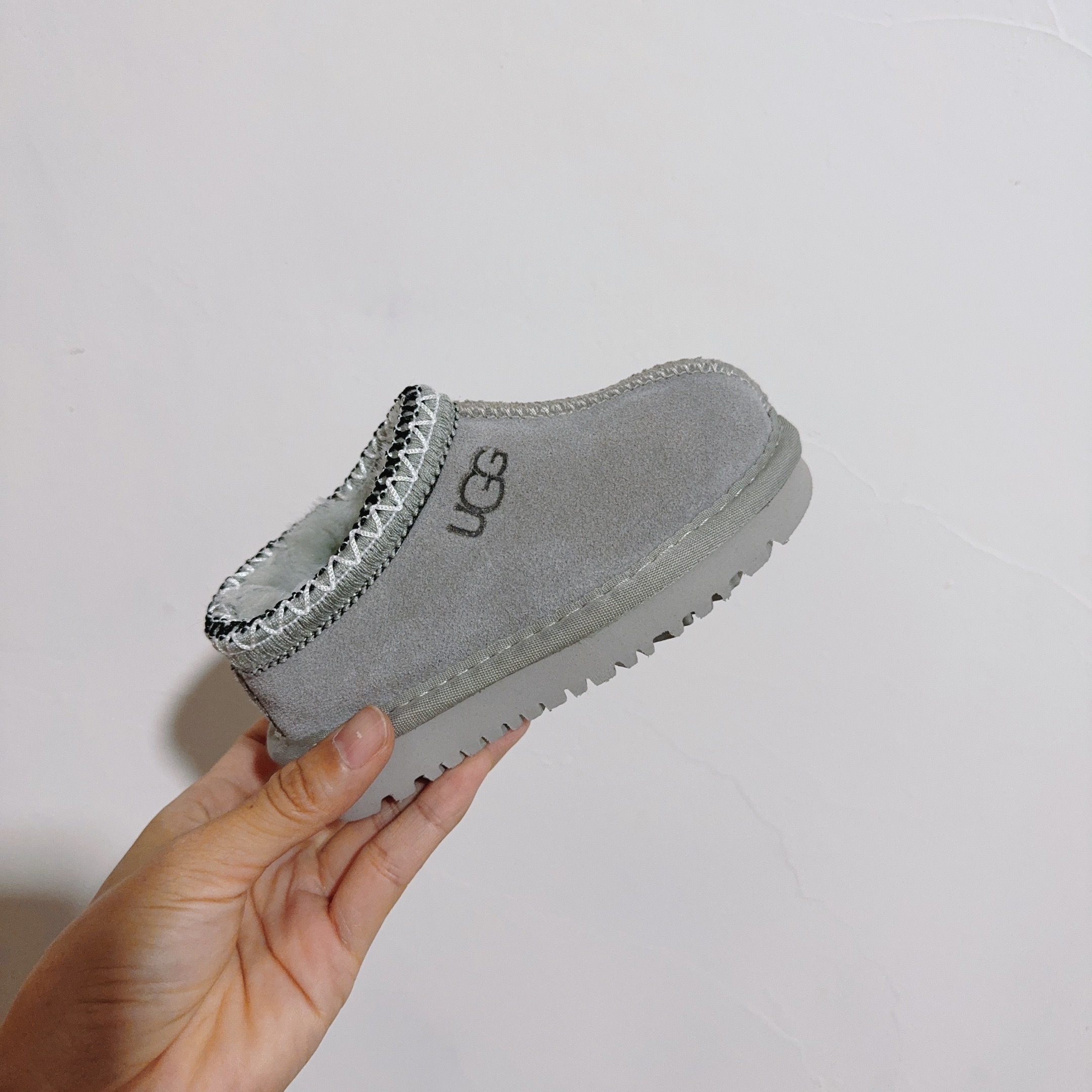 כפכפים UGG ילדים – תמונה 6