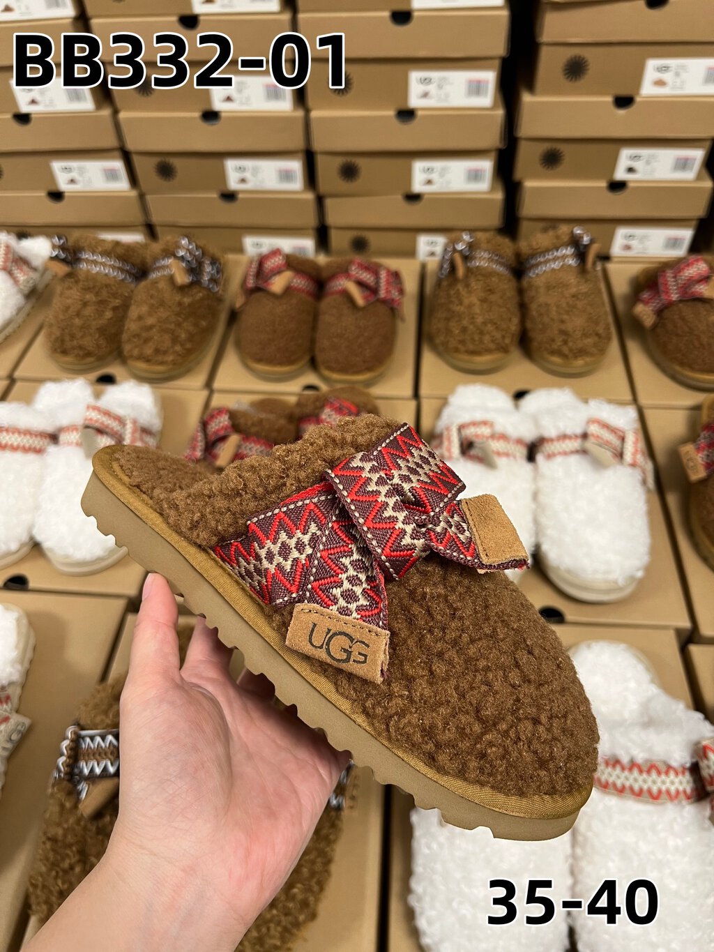 כפכפים UGG – תמונה 3