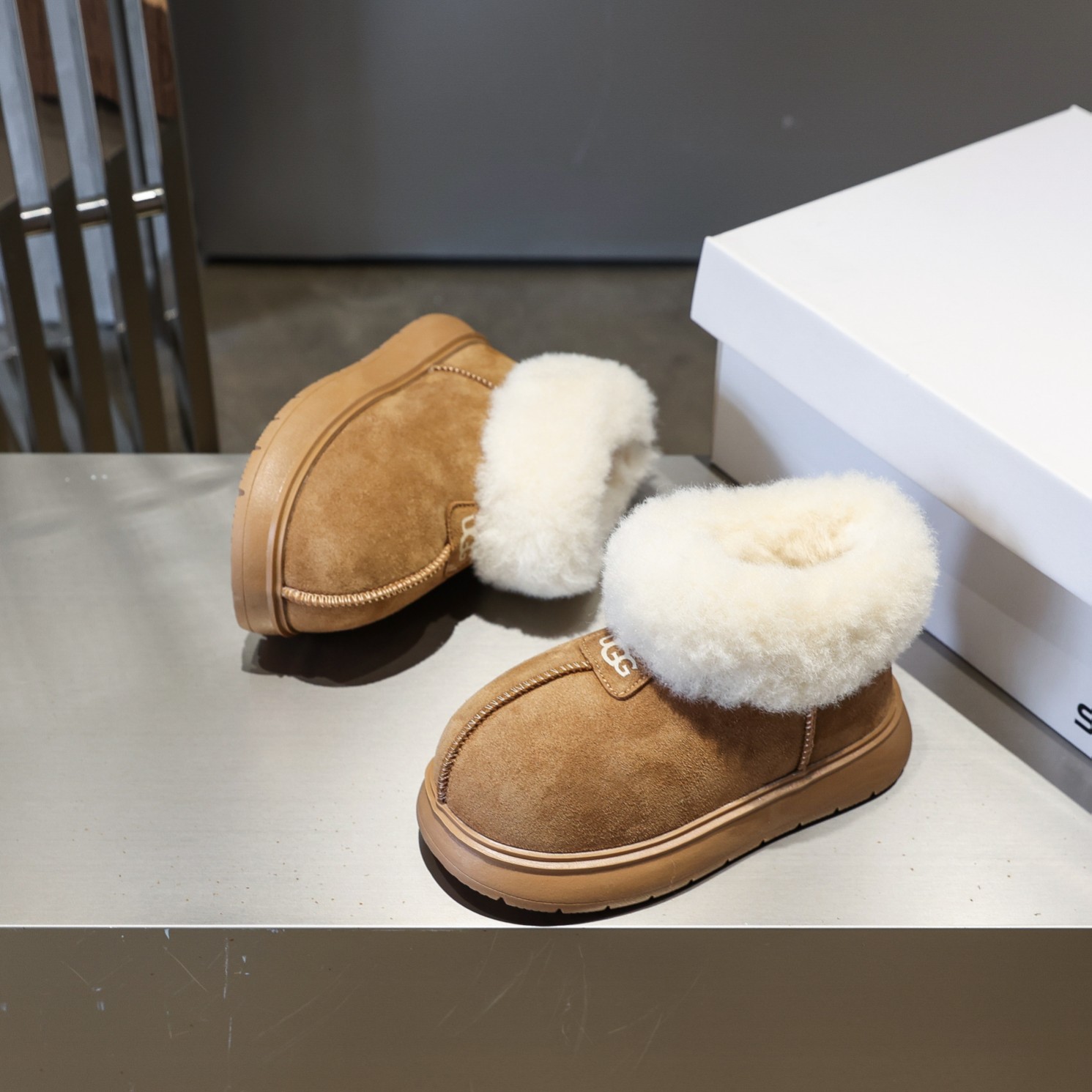 מגפיים UGG ילדים – תמונה 8
